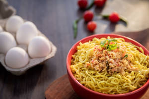 Boiled Egg Maggi [4 Eggs ]