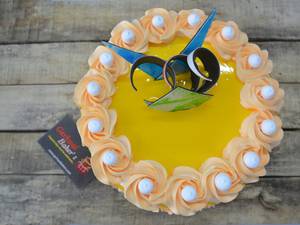 Mango Cake (1/2 Kg)