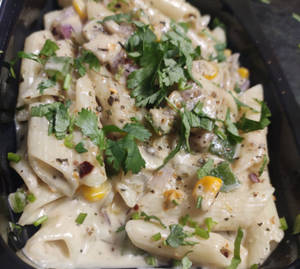 White Sauce Pasta