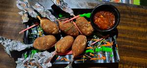 Crispy veg Cheese Lollipop