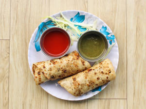 Veg Spring Roll (2 Pcs)