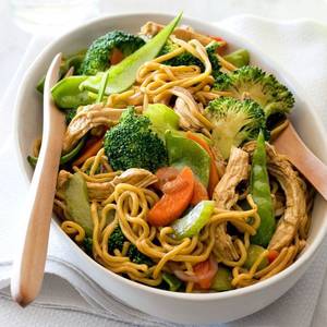 Singapore Noodles Chicken