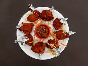 Chicken Lollipop (8 Pcs)