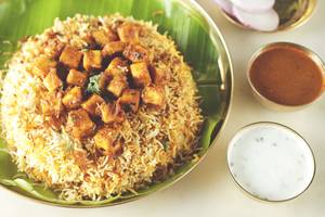 Exotic Paneer Biryani (650 gms)