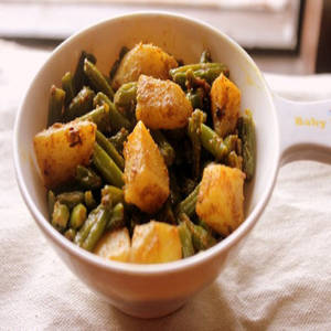 Aloo Beans Dry (Serve 1)