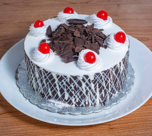Black Forest Cake                              