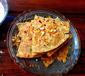 Bhujia Sev Paratha(2 Pcs)