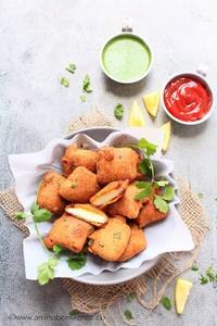 Paneer Pakoda [10 Pcs]