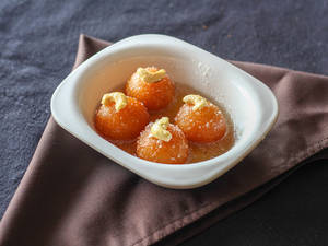 Gulab Jamun