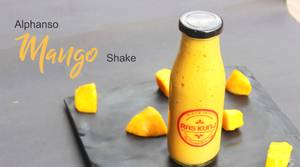 Signature Mango Shake