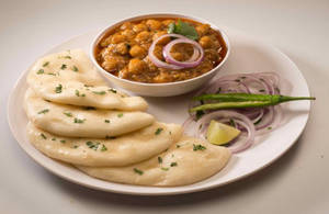 Chana Kulcha {2pc}