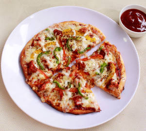 8" Spicy Chicken Pizza