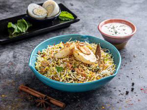 Egg Biryani With Raita