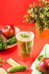 Apple Cucumber Zipper Juice