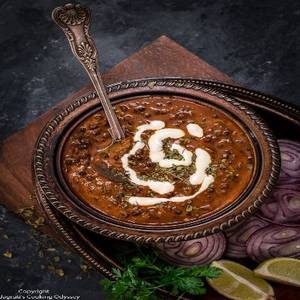 Dhaba Style Dal Makhni (Spicy)