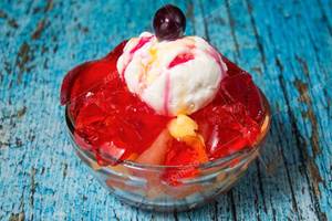 Fruit Jelly With Ice Cream