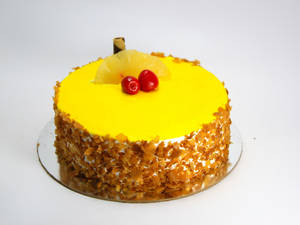 Pineapple Crunchy Cake