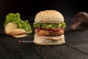 Yard's Traditionally Veggie Burger