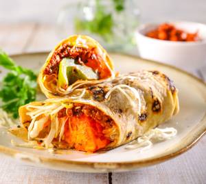 Paneer Schezwan Roll