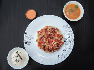 Tomato Uttapam [1 Pc]