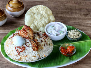 Malabar Chicken Biryani With Gulab Jamun