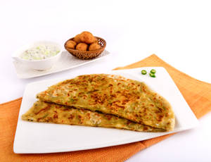 Aloo Paratha & Raita