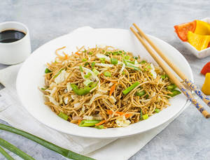 Veg Whole Wheat Noodles Regular(750 Ml)
