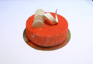 Red Velvet Cream Cake ( Half Kg )