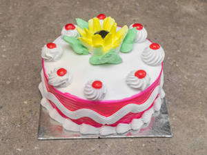 Strawberry Cake [500gm]