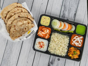 Punjabi Spl. Veg Thali