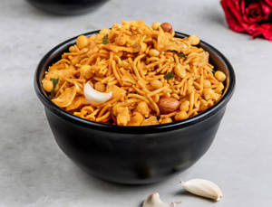 Boondi Lasun Farsan [200 G]