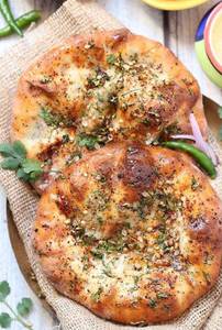 Amritsari Alu Pyaz Ke Kulche [whole Wheat] 
