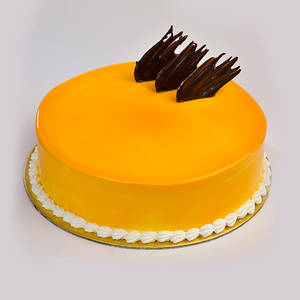 Mango Fresh Cream Cake (Eggless)