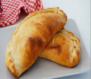 Club Mushroom Calzone Pocket