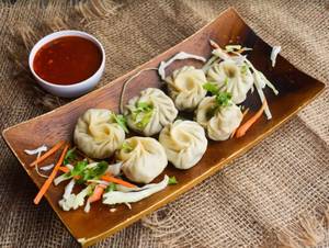 Paneer Steamed Momos [10 Pieces]