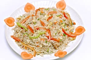 Mixed Fried Rice (serves with sauce)