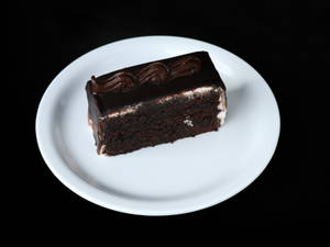 Rich Chocolate Pastry
