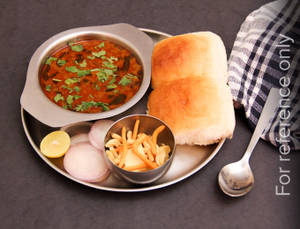 Khada Cheese Pav Bhaji