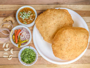 Special Paneer Wale Chole Bhature 
