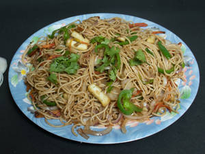 Veg Hakka Noodles
