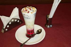Rose Milkshake