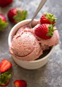Strawberry Ice cream
