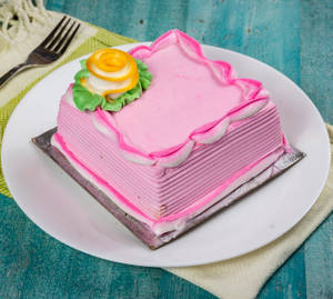 Strawberry Fresh Cream Cake