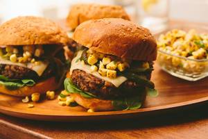 Crunchy Corn Burger