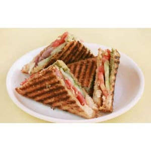 Bombay Kaccha Sandwich
