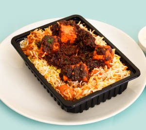 Paneer Hyderabadi Dum Biryani(served In 750ml Box)