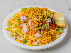 Matki Bhel