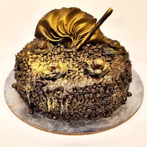 Goey Chocolate Caramel Fantasy (Eggless)