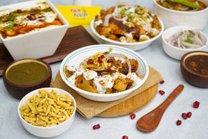 Chole Aloo Tikki + Dahi Aloo Tikki 