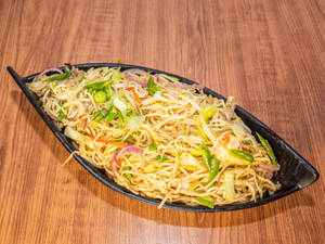 Egg Chicken Crispy Chilli Garlic Noodles 
